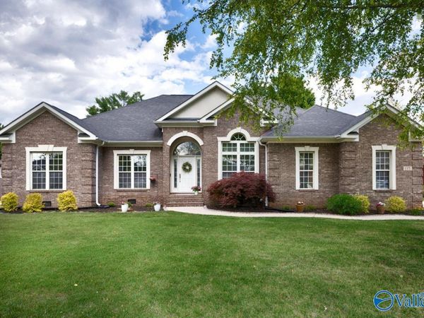 115 Spearpoint Lane, Meridianville, AL 35759