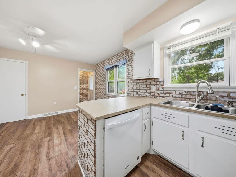 4459 Hartwell Road, Columbus, OH 43224 Photo 13