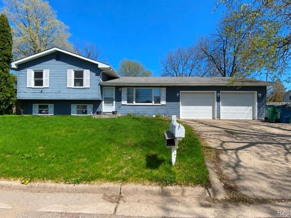 405 S East Street, Eaton Rapids, MI 48827