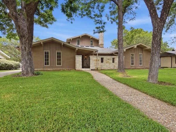 3217 Golfing Green, Farmers Branch, TX 75234