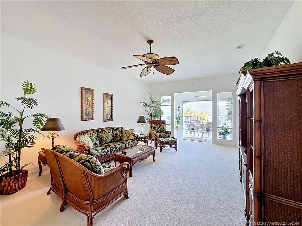 36 Harbour Isle Drive W, Unit PH 02, Fort Pierce, FL 34949 Photo