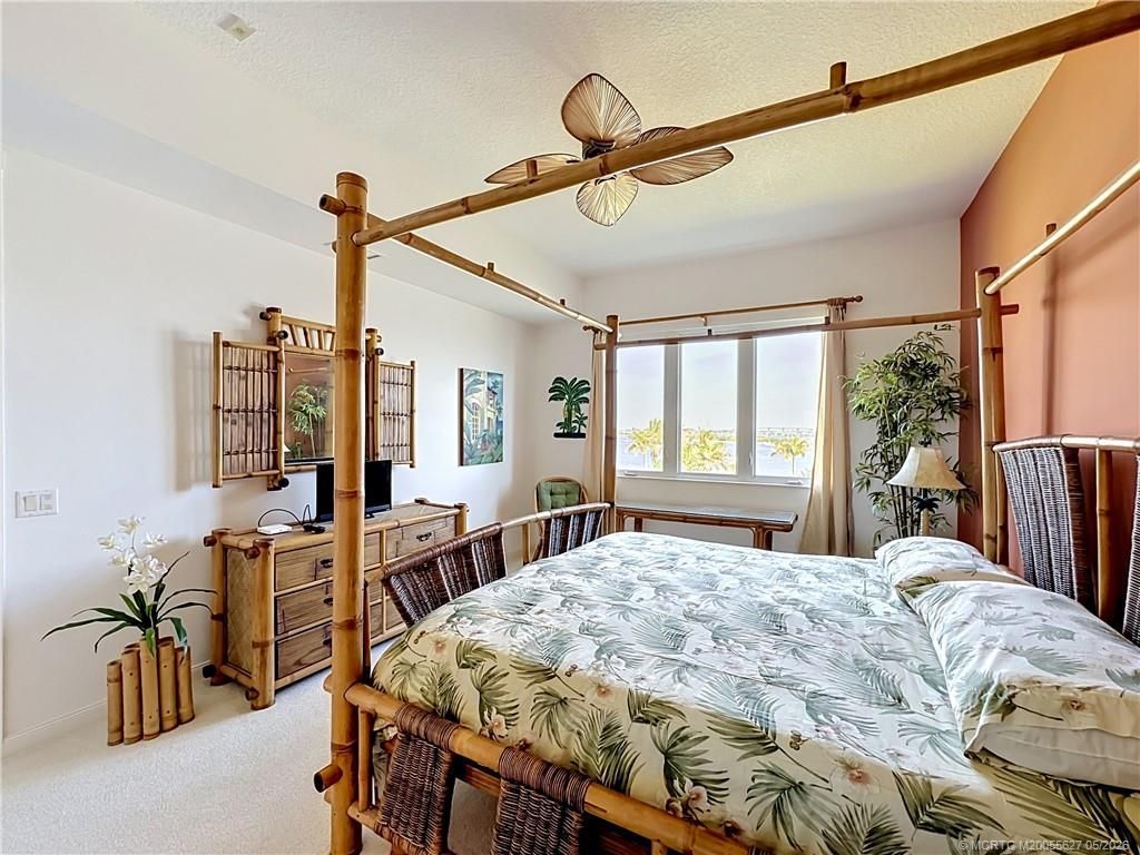 36 Harbour Isle Drive W, Unit PH 02, Fort Pierce, FL 34949 Photo