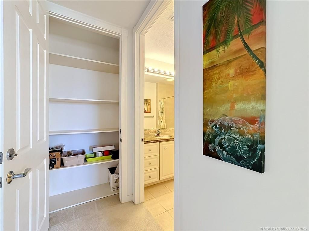 36 Harbour Isle Drive W, Unit PH 02, Fort Pierce, FL 34949 Photo