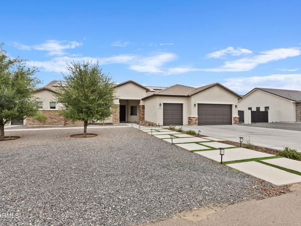 18020 E INDIANA Avenue, Queen Creek, AZ 85142