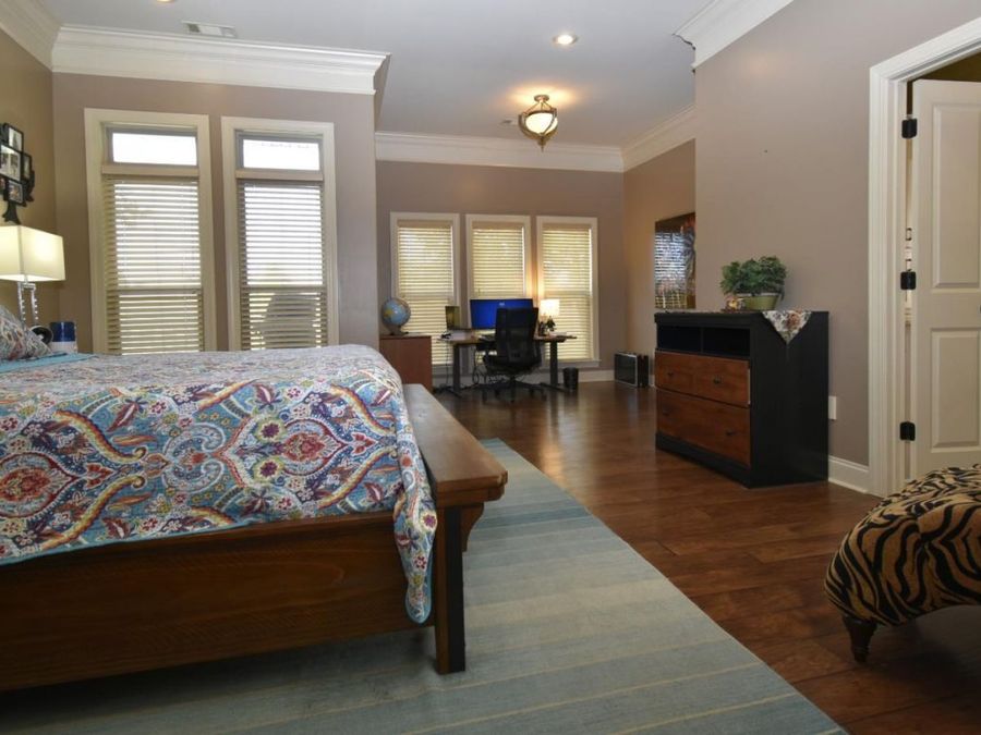Property Image 37