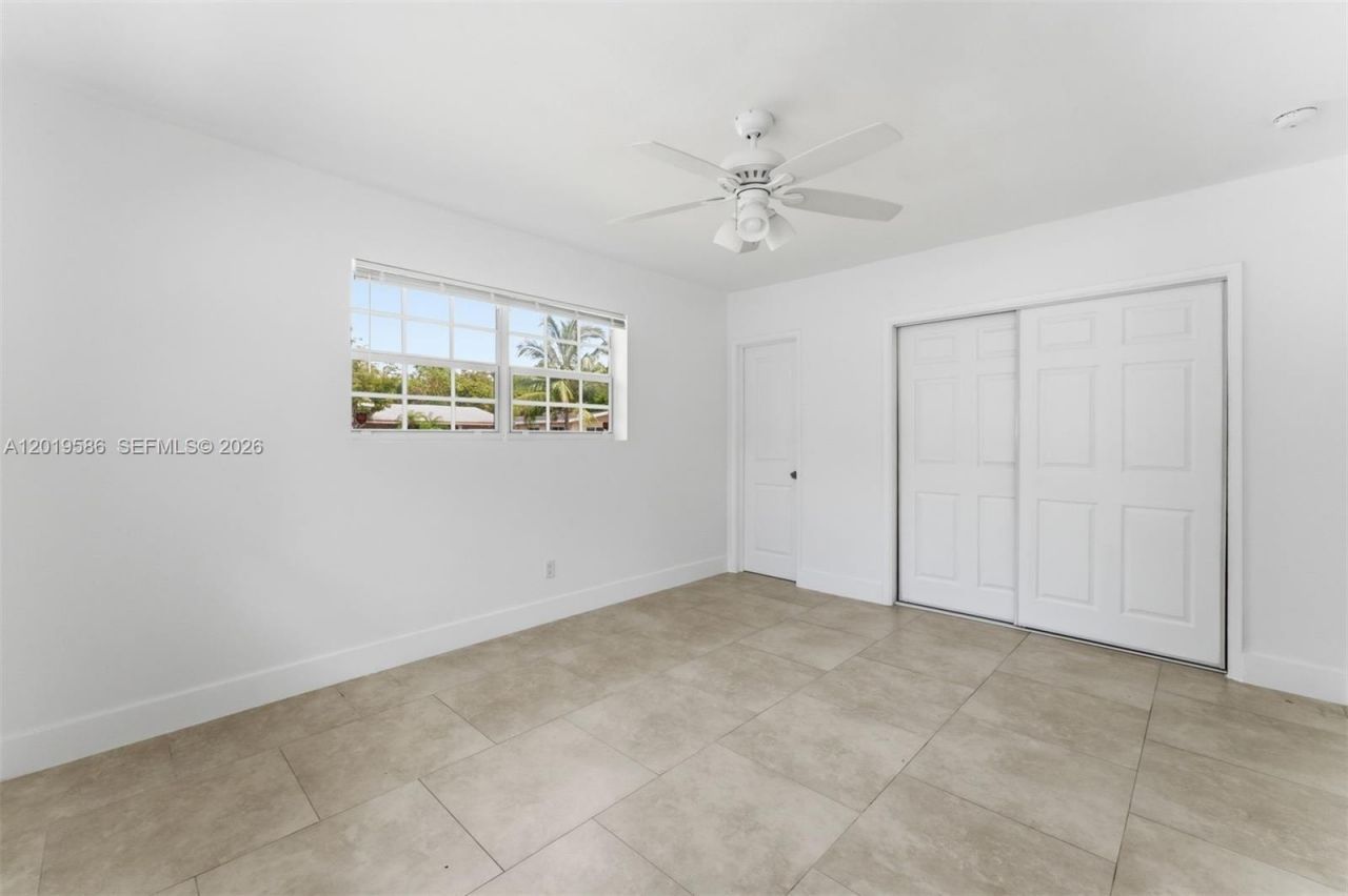 14731 NE 8th Ct , Miami, FL 33161 Photo