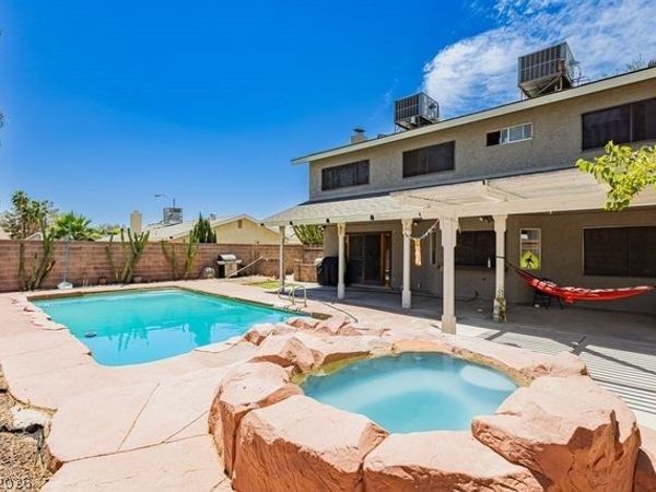5436 El Roble Court, Las Vegas, NV 89120