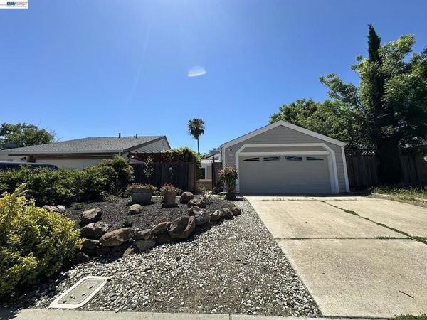 3225 ISLEWOOD CT, Antioch, CA 94531