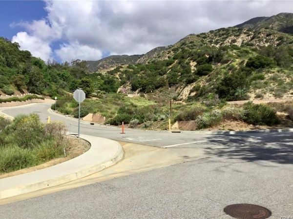 1 Nathaniel Terrace, Sierra Madre, CA 91024