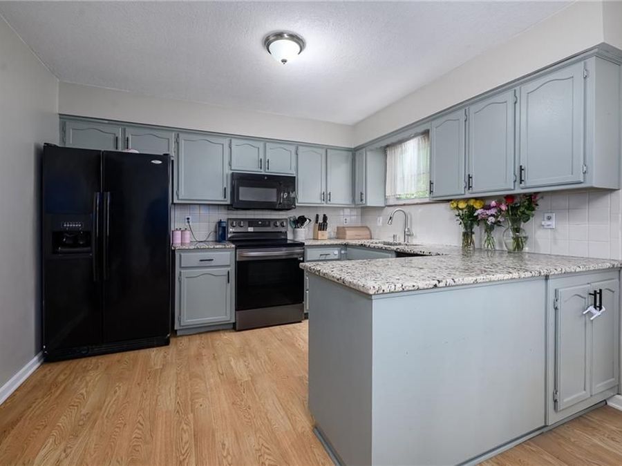 Property Image 7