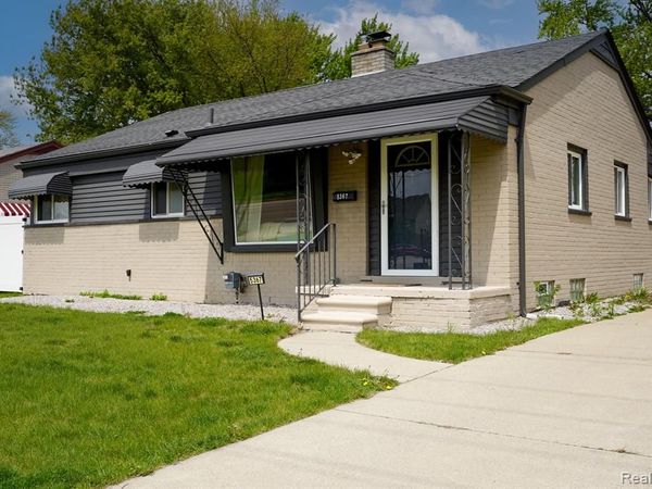 5367 E 13 Mile Road, Warren, MI 48092