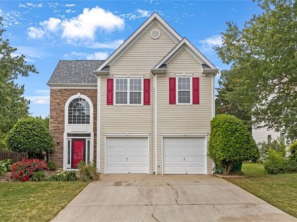 706 Weatherstone Trace, Woodstock, GA 30188