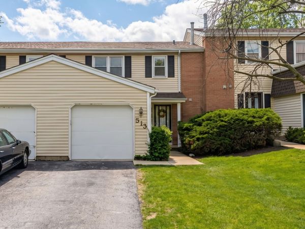 513 Monroe Road , Bolingbrook, IL 60440