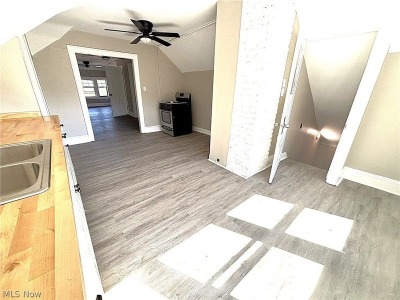 14172 Superior Road, Cleveland Heights, OH 44118 Photo 31