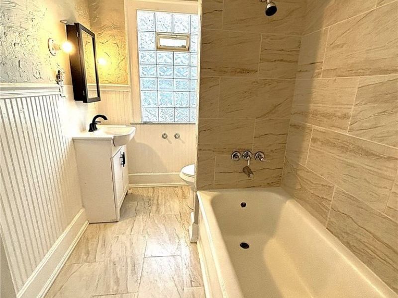14172 Superior Road, Cleveland Heights, OH 44118 Photo 5
