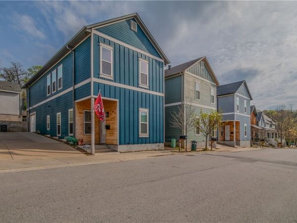 134 E South Street , Fayetteville, AR 72701