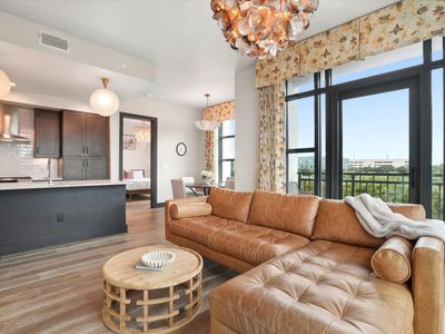 5 Gadsdenboro Street, Unit 303, Charleston, SC 29401