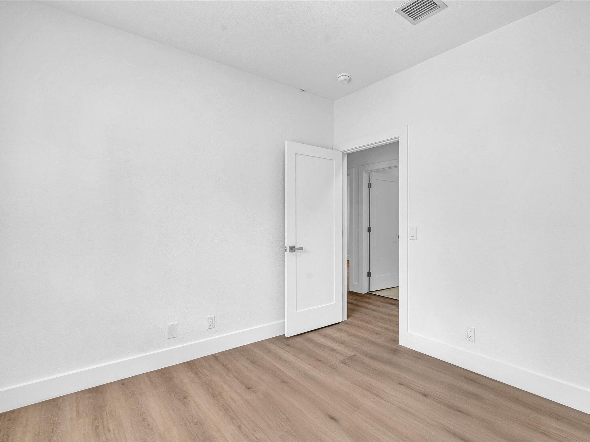 2410 NW 43rd Street, Miami, FL 33142 Photo