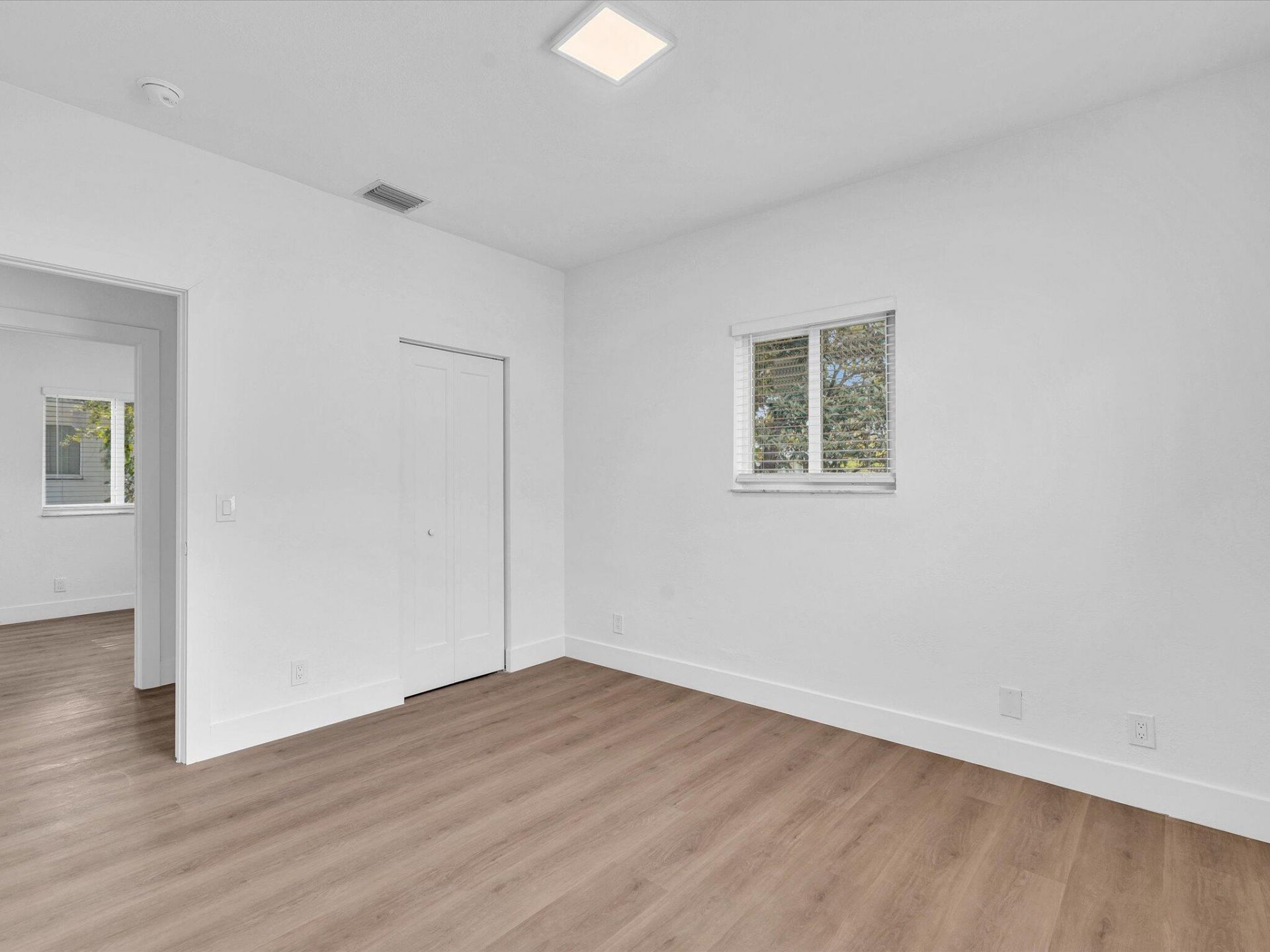 2410 NW 43rd Street, Miami, FL 33142 Photo