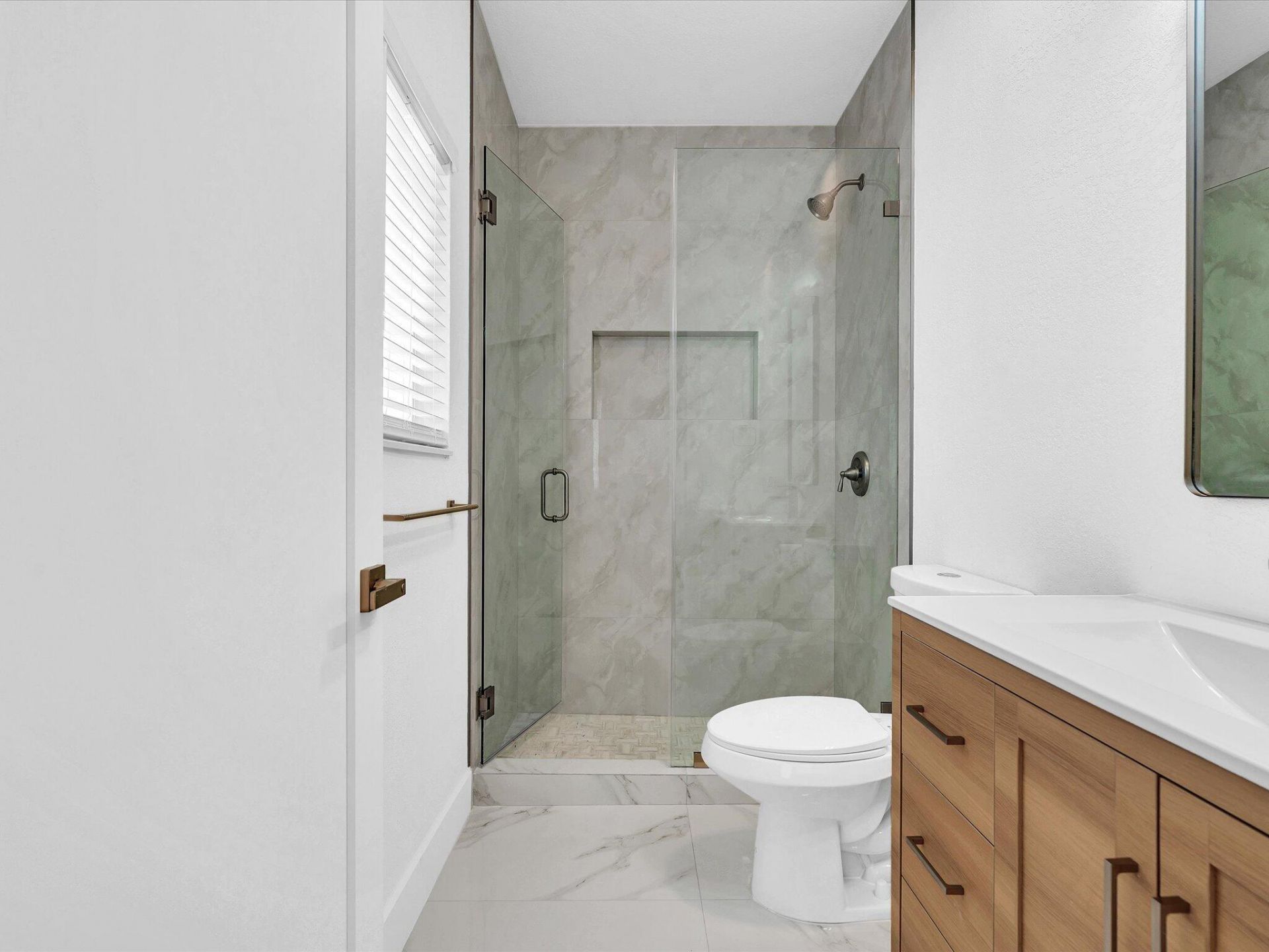 2410 NW 43rd Street, Miami, FL 33142 Photo