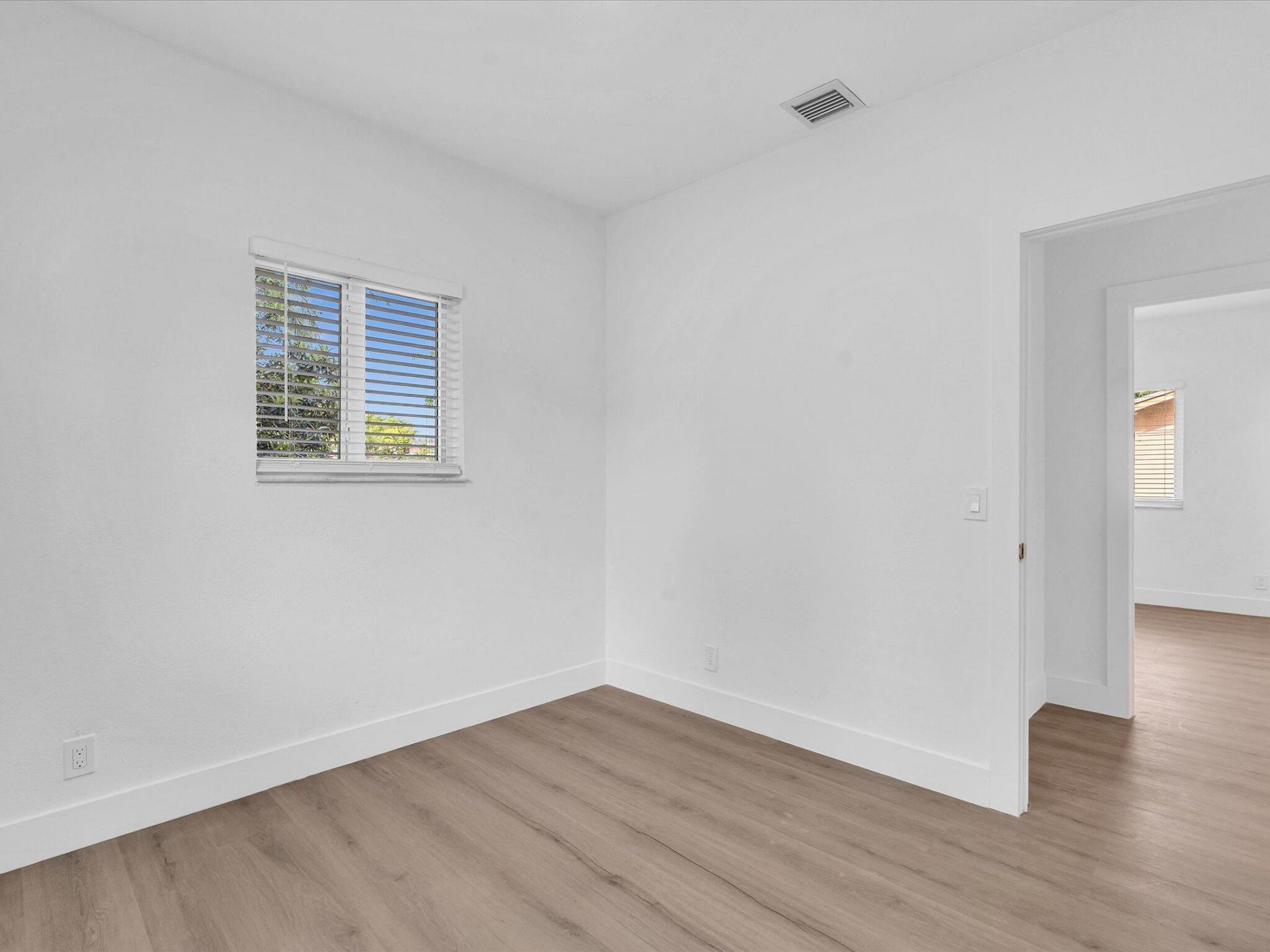 2410 NW 43rd Street, Miami, FL 33142 Photo