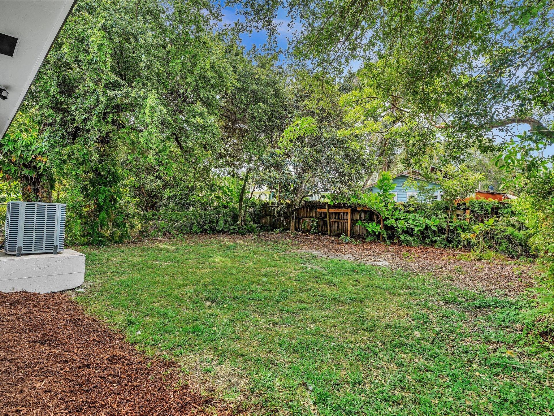 2410 NW 43rd Street, Miami, FL 33142 Photo