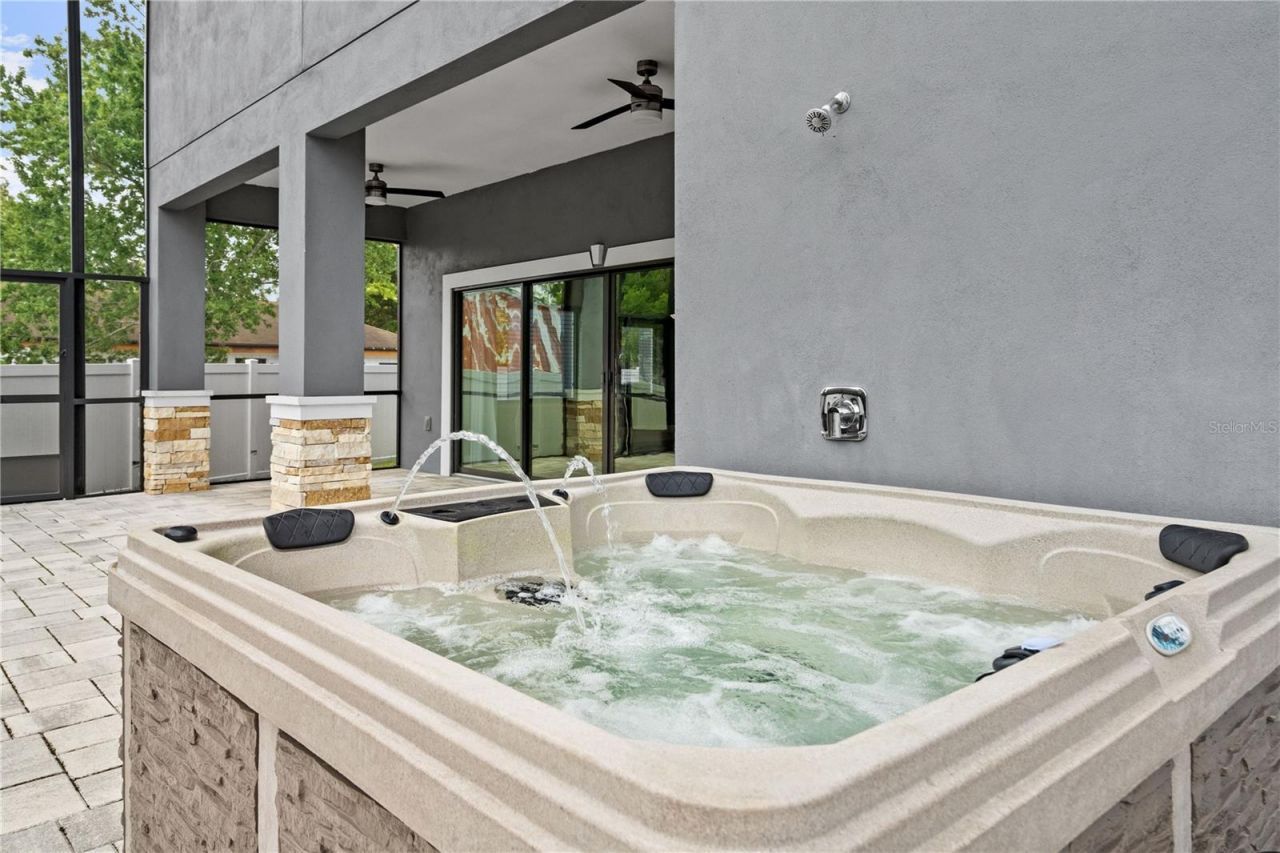 541 W Lake Brantley Road , Altamonte Springs, FL 32714 Photo