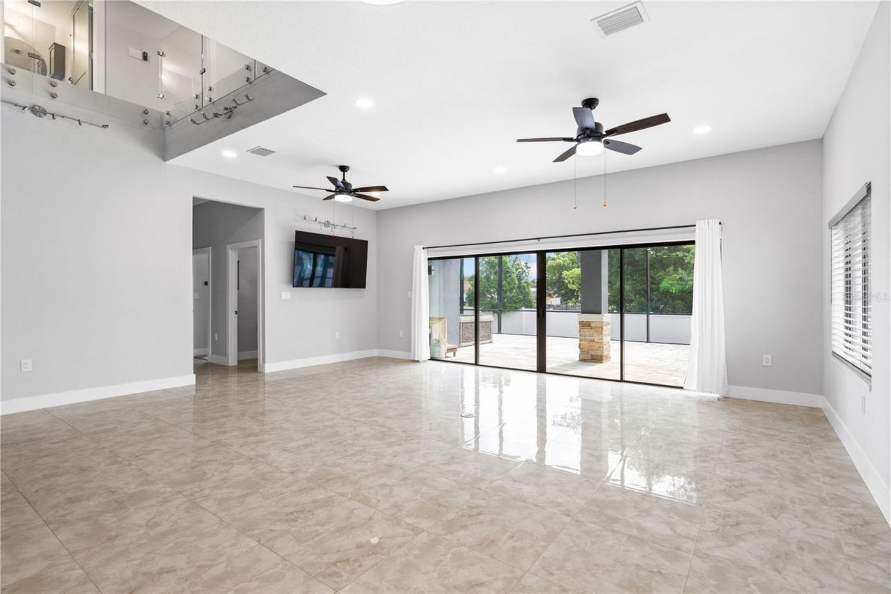 541 W Lake Brantley Road , Altamonte Springs, FL 32714 Photo
