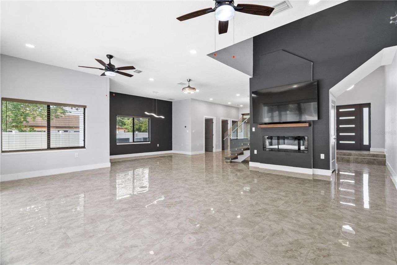 541 W Lake Brantley Road , Altamonte Springs, FL 32714 Photo