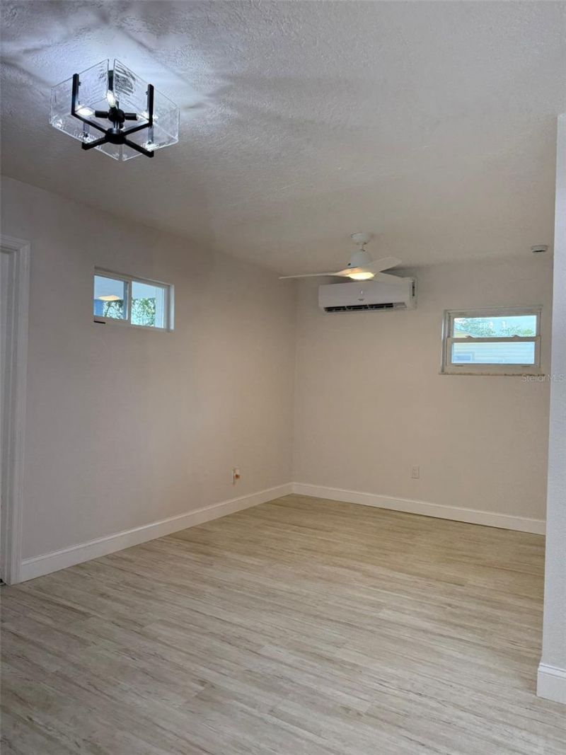 2413 18th Avenue N, Saint Petersburg, FL 33713 Photo