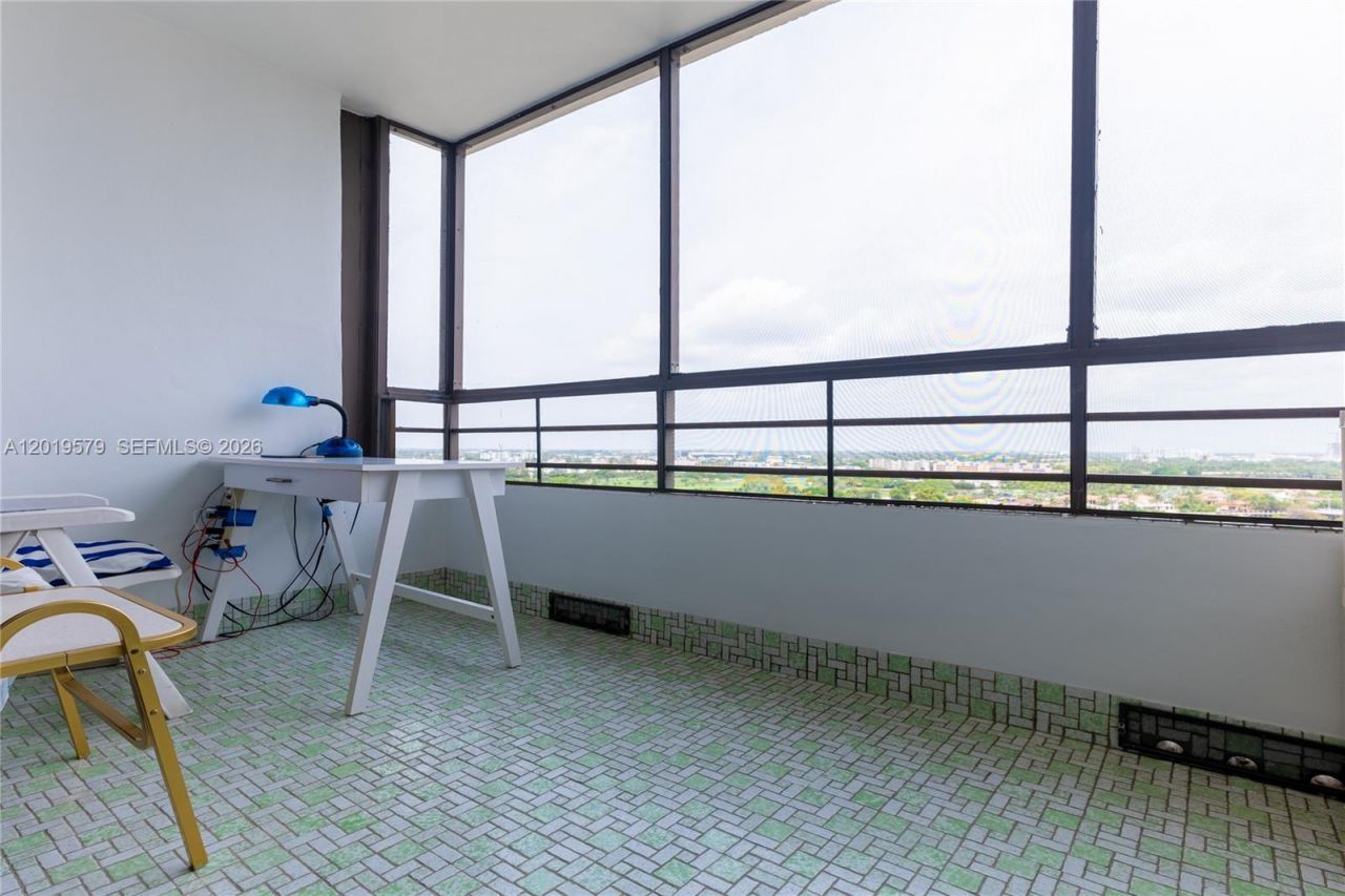 500 Three Islands Blvd , Unit 1110, Hallandale Beach, FL 33009 Photo