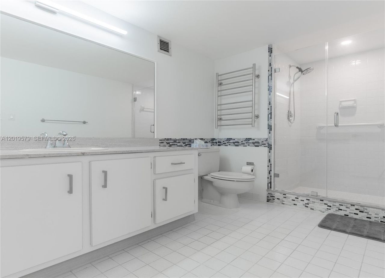 500 Three Islands Blvd , Unit 1110, Hallandale Beach, FL 33009 Photo