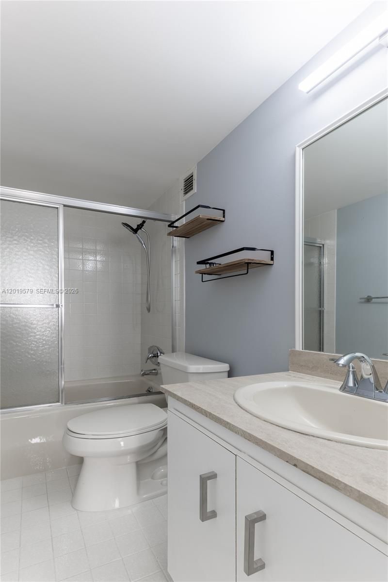 500 Three Islands Blvd , Unit 1110, Hallandale Beach, FL 33009 Photo