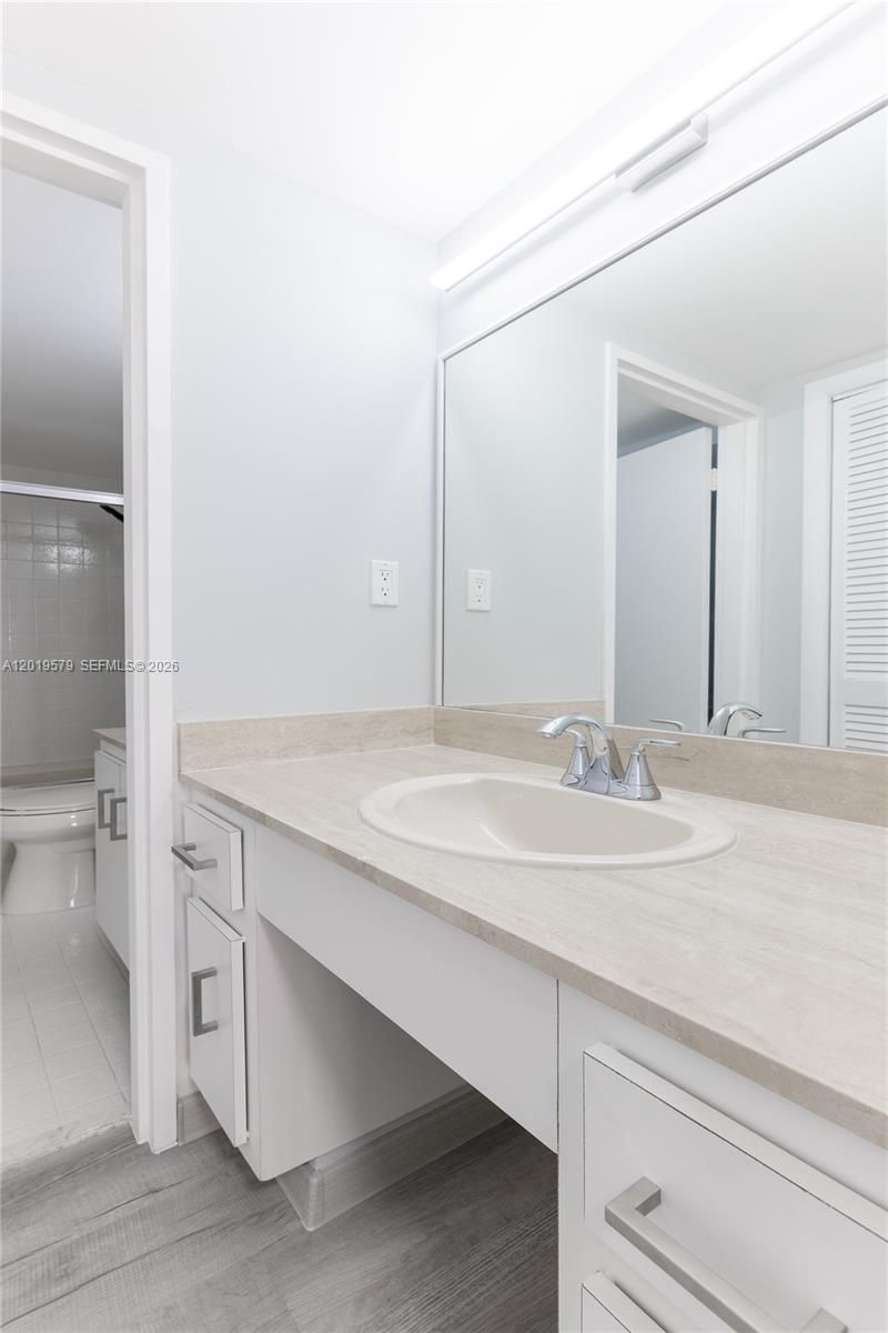 500 Three Islands Blvd , Unit 1110, Hallandale Beach, FL 33009 Photo