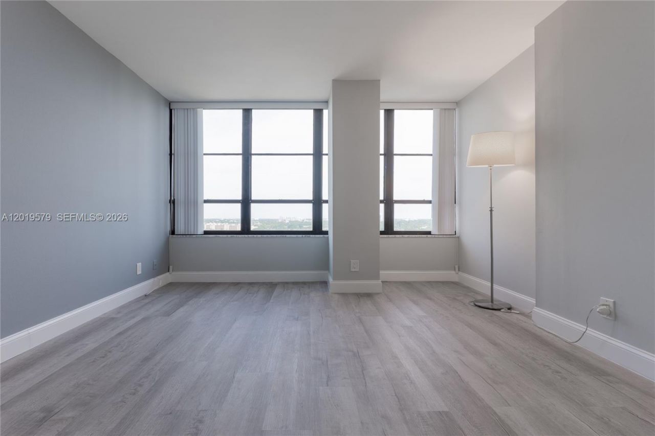 500 Three Islands Blvd , Unit 1110, Hallandale Beach, FL 33009 Photo