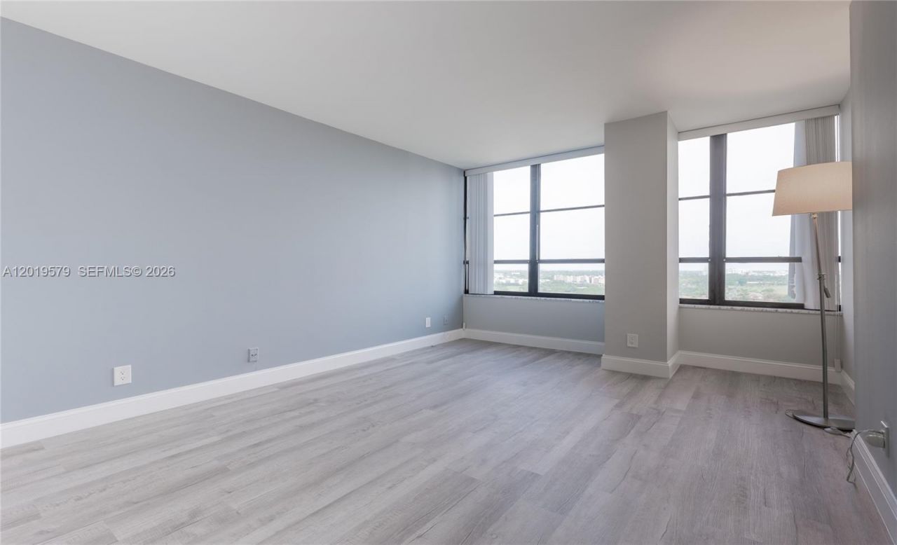 500 Three Islands Blvd , Unit 1110, Hallandale Beach, FL 33009 Photo