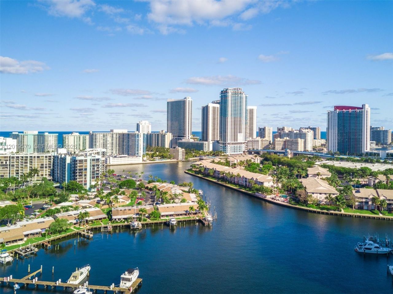 500 Three Islands Blvd , Unit 1110, Hallandale Beach, FL 33009 Photo