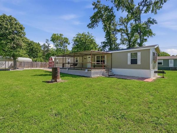 46 George A Green Drive , Gordonville, TX 76245