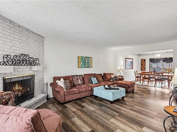 111 W Bannister Road, Unit 2, Kansas City, MO 64114
