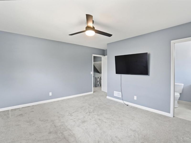 5579 Childs Avenue, Green Township, OH 45248 Photo 16