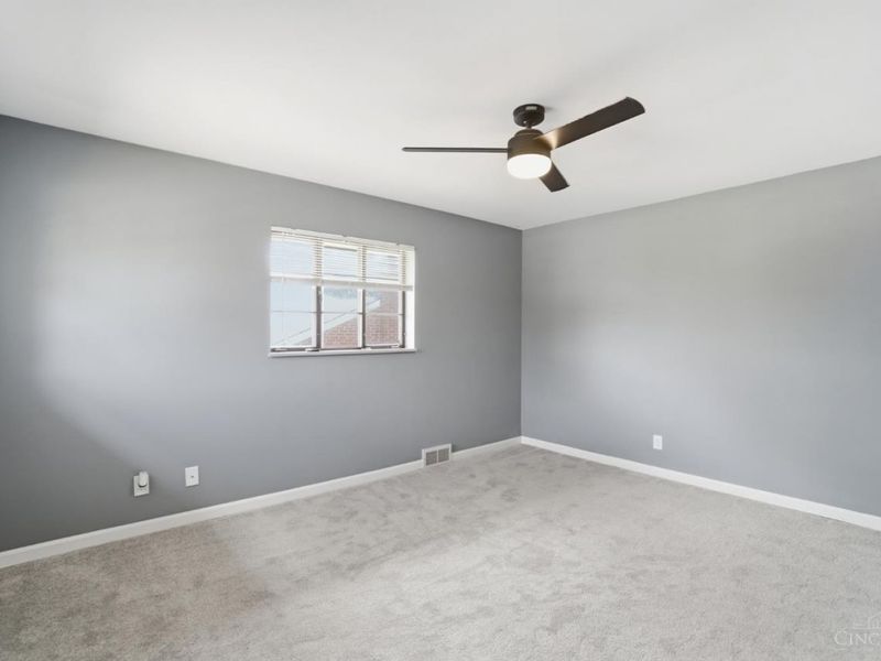 5579 Childs Avenue, Green Township, OH 45248 Photo 17