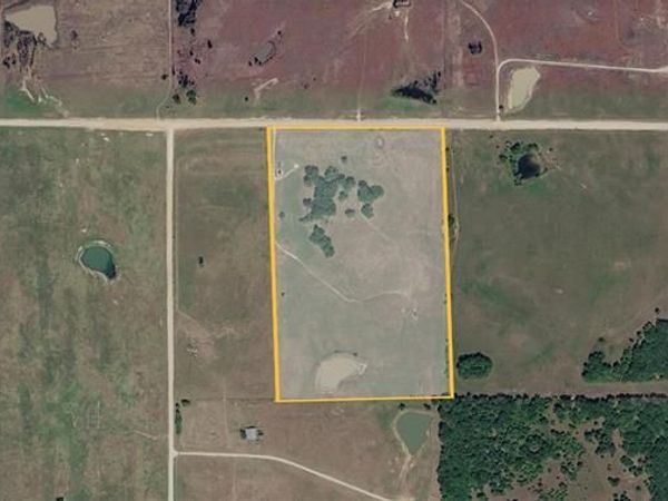 S E 134 Road, Holdenville, OK 74848