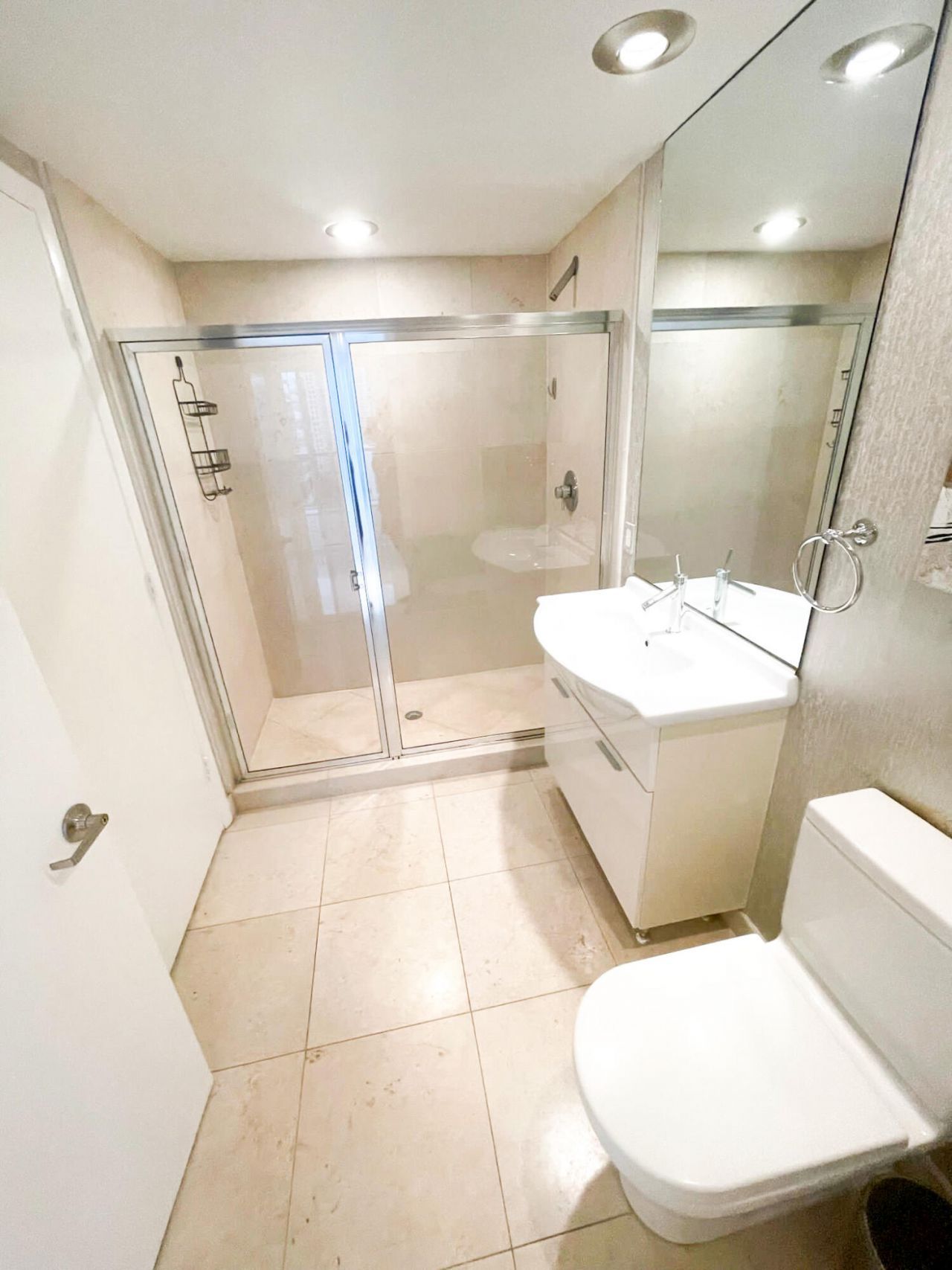 495 Brickell, Unit 2611, Miami, FL 33131 Photo