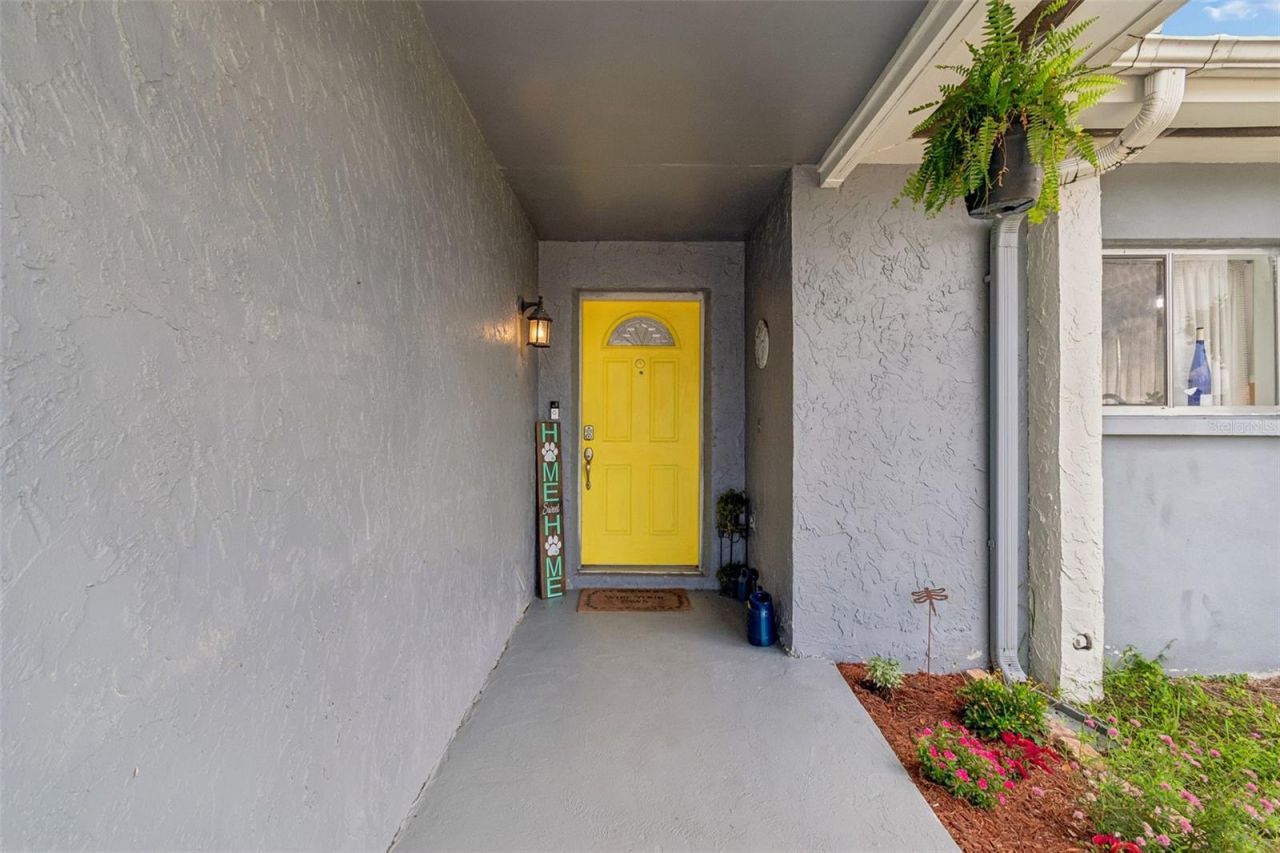 4733 Ridge Point Drive , Tampa, FL 33624 Photo