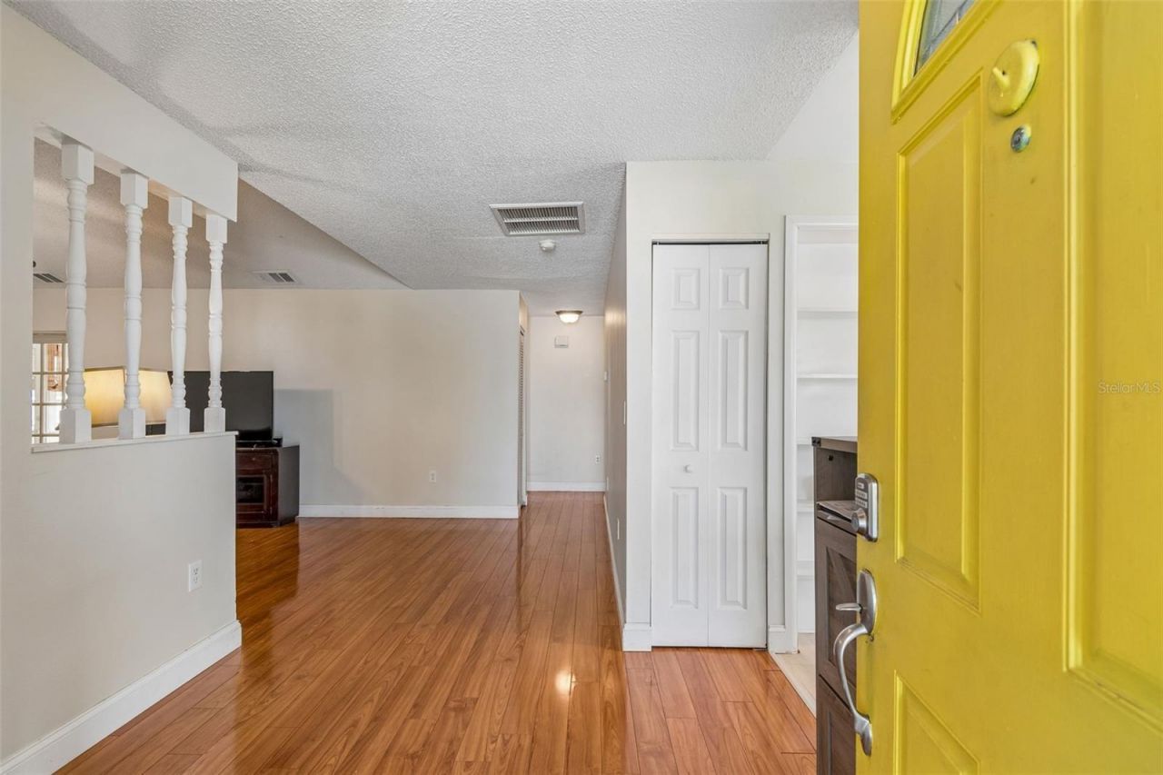 4733 Ridge Point Drive , Tampa, FL 33624 Photo