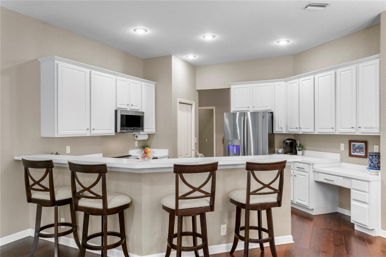10237 Garden Alcove Drive, Tampa, FL 33647 Photo