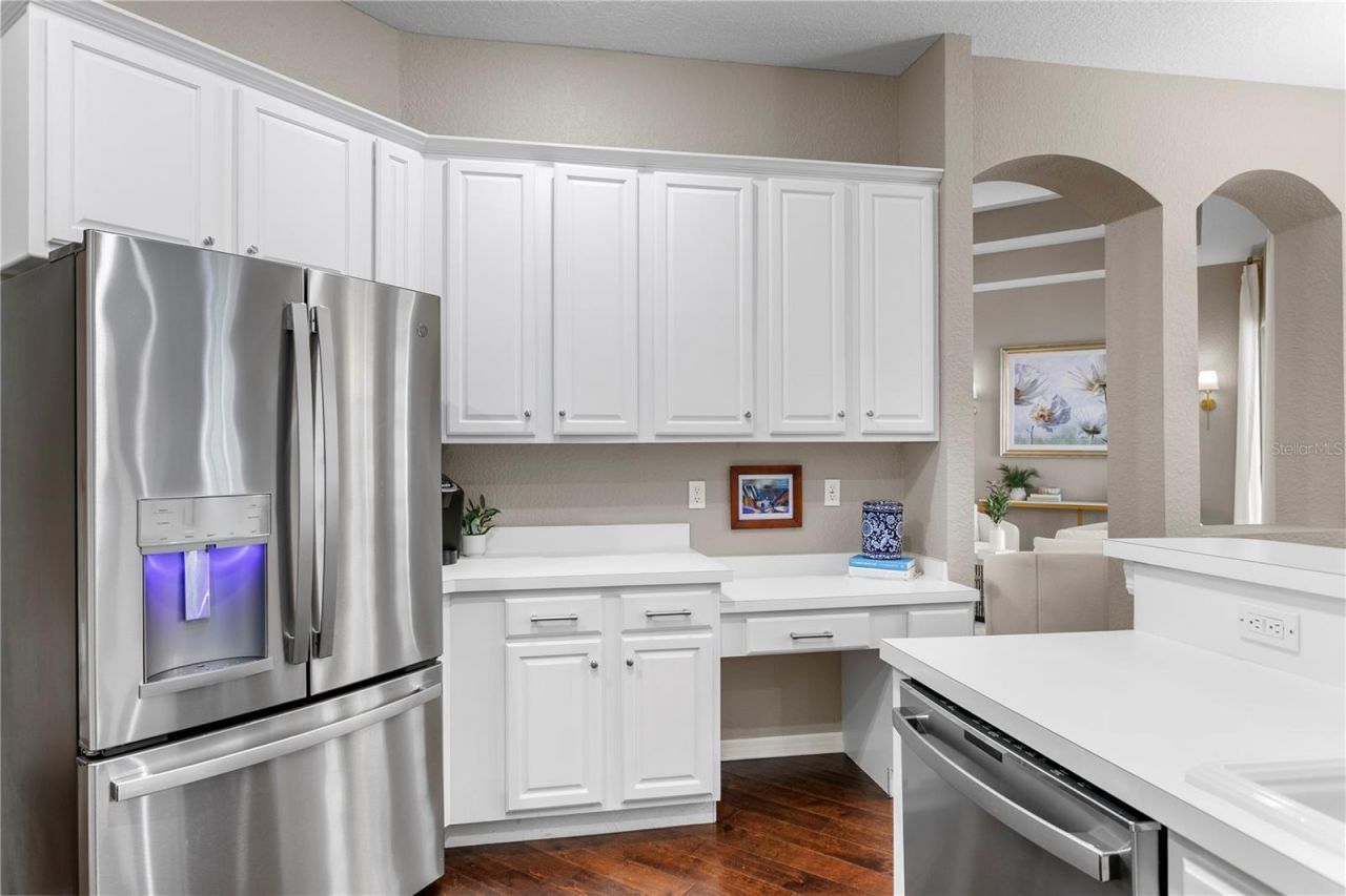 10237 Garden Alcove Drive, Tampa, FL 33647 Photo