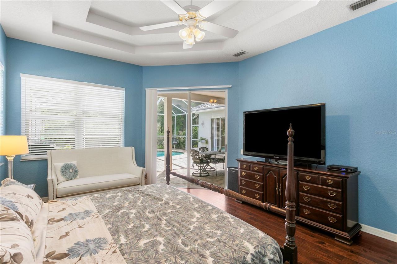 10237 Garden Alcove Drive, Tampa, FL 33647 Photo
