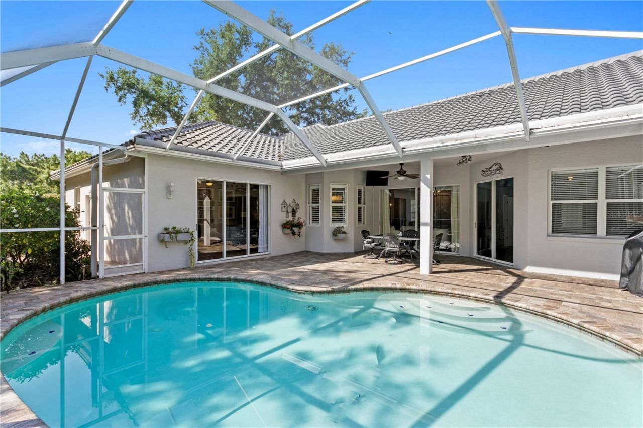 10237 Garden Alcove Drive, Tampa, FL 33647 Photo