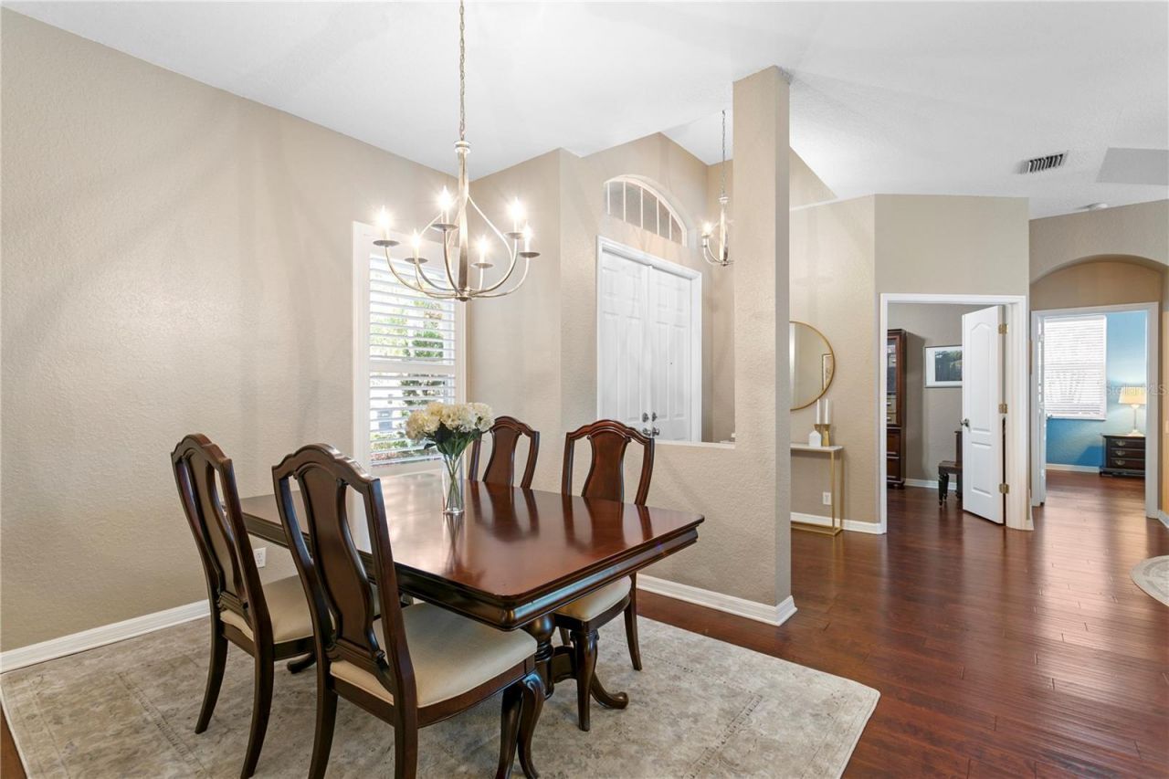 10237 Garden Alcove Drive, Tampa, FL 33647 Photo